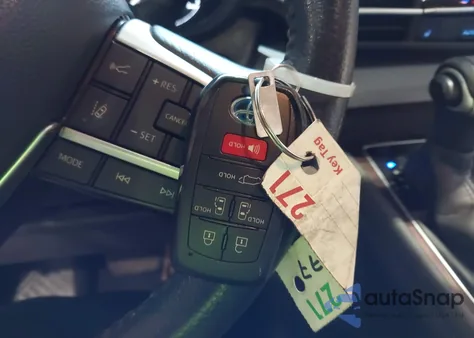 2021 Toyota Sienna Xle from USA, damaged, VIN 5TDYRKEC1MS017013